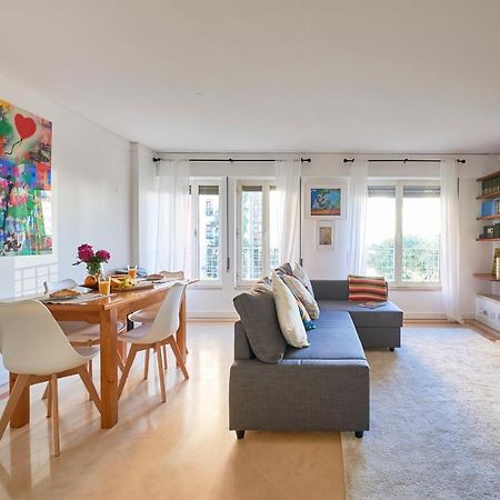 Modern Apartment With Swiming Pool & Garage - 리스본 외부 사진