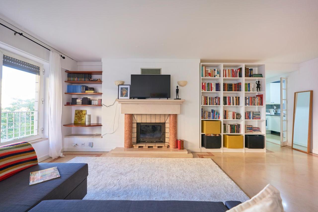 Modern Apartment With Swiming Pool & Garage - 리스본 외부 사진